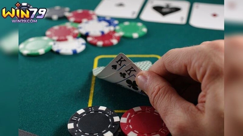 Làm quen với cách chơi Game bài cào tố Làm quen với cách chơi Game bài cào tố